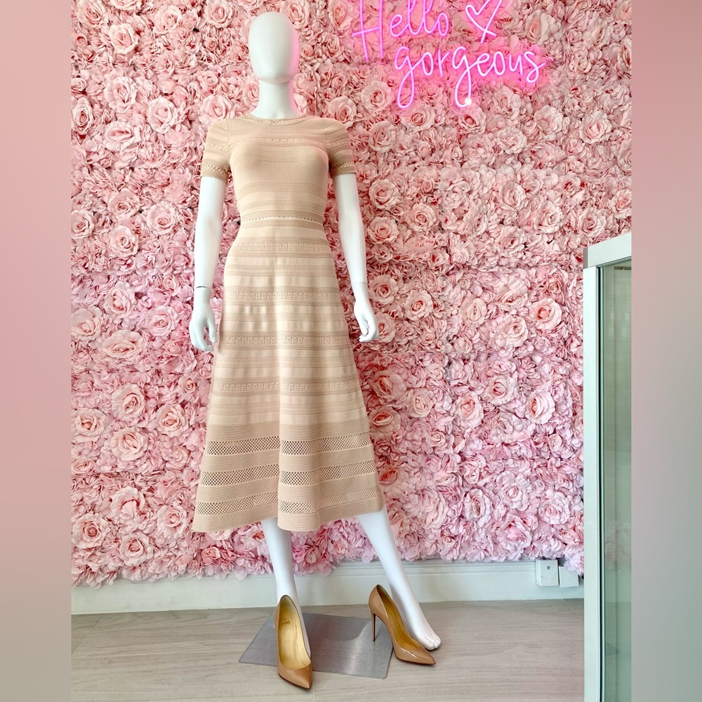 Classy Sandro Lattice trim crew neck pink dress. NWT Size 36